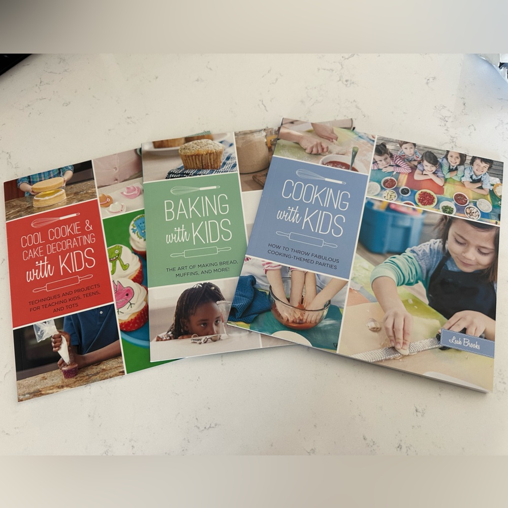 Cooking and baking with kids set of 3 books 📚